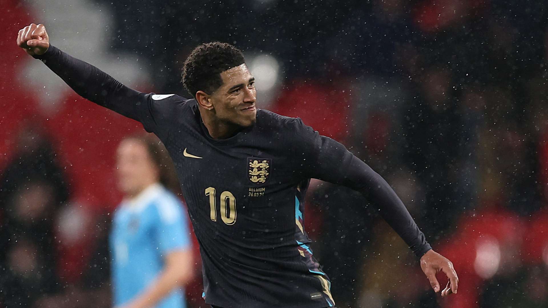 撞和两家俱 撞和两家俱